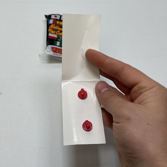 FIFA WORLD CUP 2002 Sweden National Flag Pin McDonalds Coca Cola 1x2.5” - Picture 4 of 7